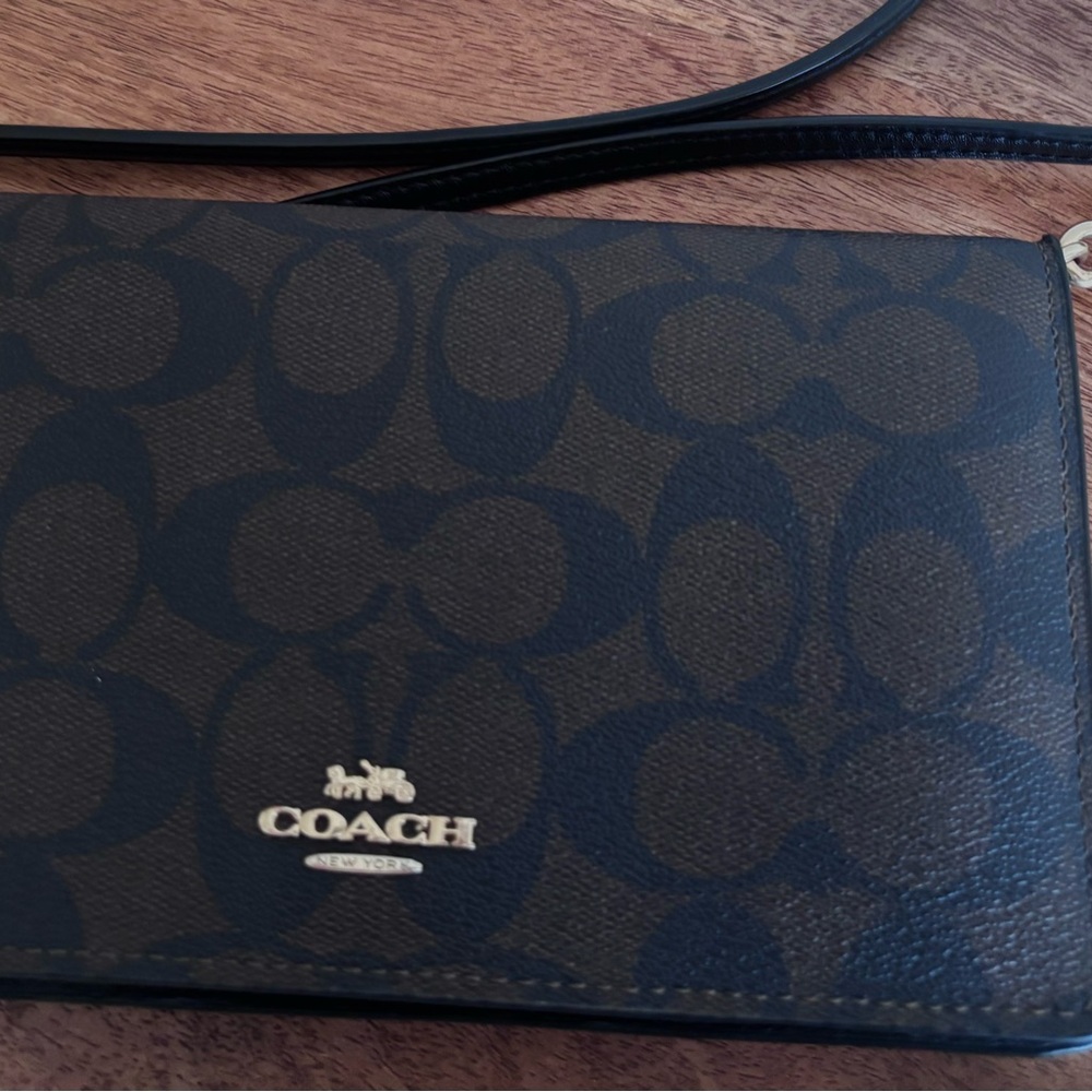 Coach Brown Foldover Crossbody Bag✨ - Picture 3 of 5